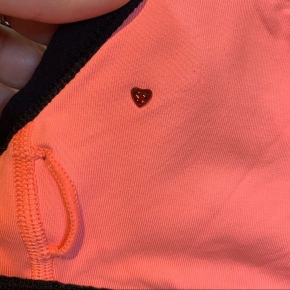 Lorna Jane coral and black peekaboo mesh sports bra - Picture 6 of 9